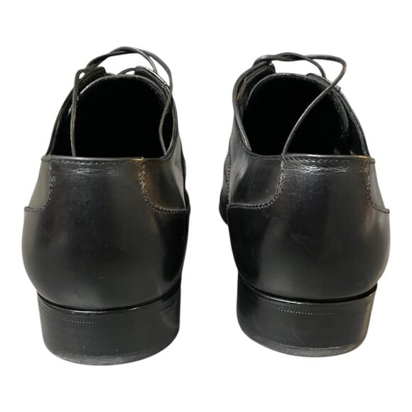 Salvatore Ferragamo Black Calfskin Leather Lace-Up Derby Shoes w/Wingtip Toe Cap